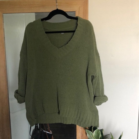 Green high low off shoulder baggy sweater - Picture 1 of 3